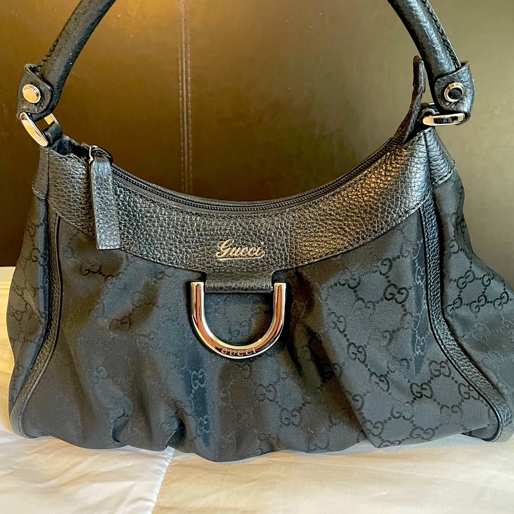 Authentic Gucci D-Ring Hobo GG Canvas